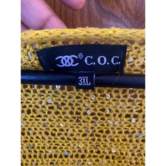 C.O.C Yellow Sweater Size 3XL Women Kids Girls Unisex - Picture 3 of 4